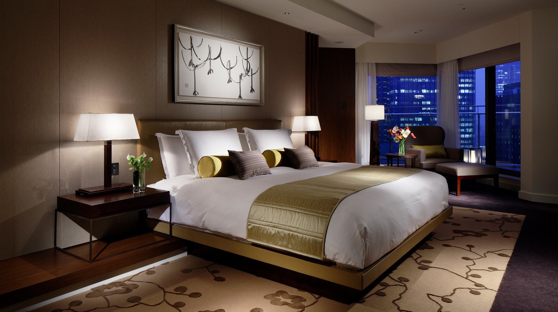 palace-hotel-tokyo-terrace-suite-bedroom.jpg