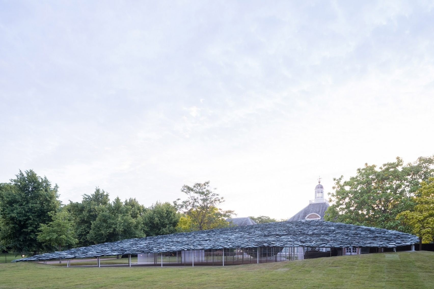 serpentine-pavilion-junya-ishigami-architecture-london-dezeen-2364-col-3-1704x1136.jpg