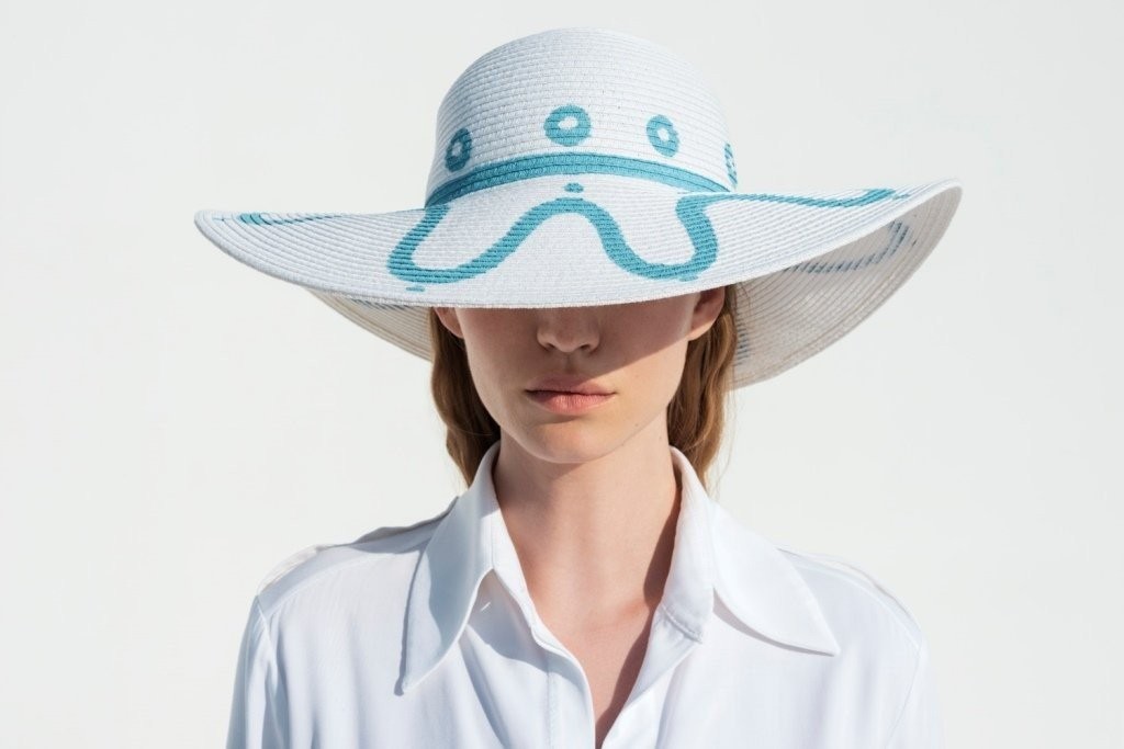 themis-z-hat.jpg