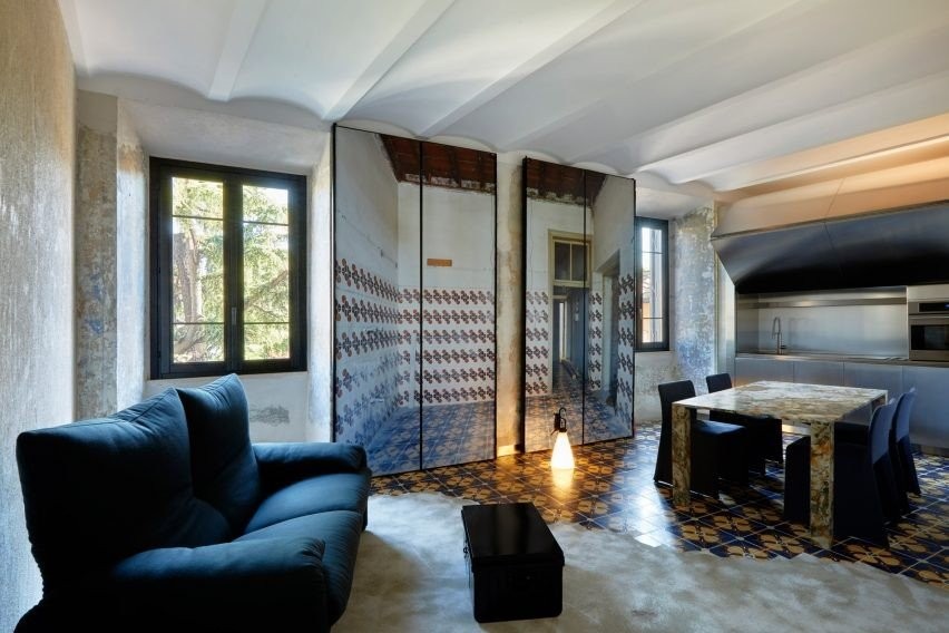 rooms-of-rome-jean-nouvel-interiors-hotels-italy-dezeen-2364-extra-col-8-852x568.jpg