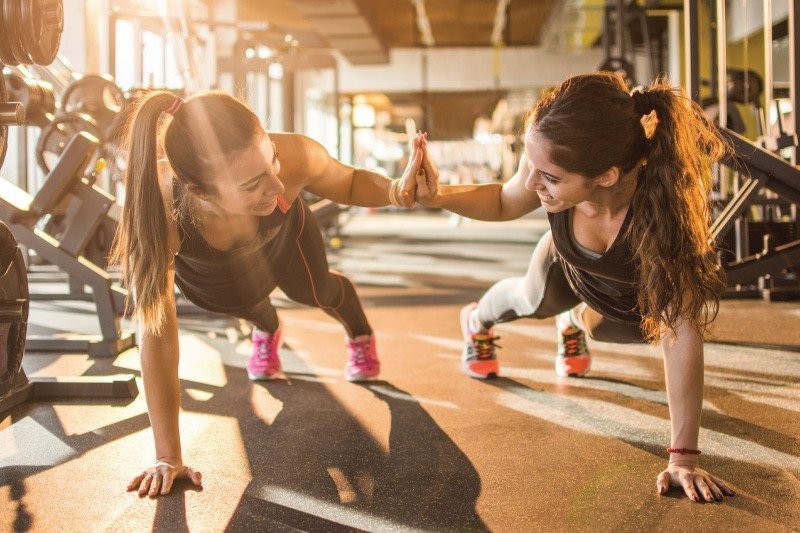gym-with-friends-yB8Ip.jpg