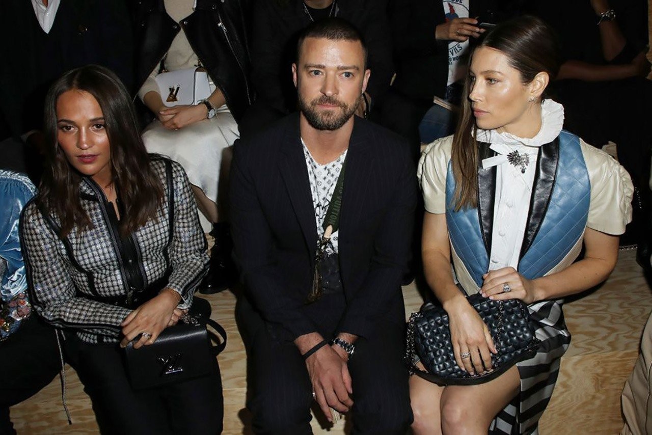 louis-vuitton-front-row.jpg