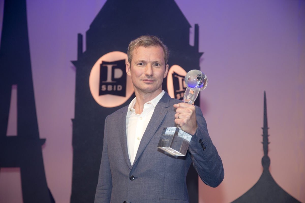 awards-2019-539-1200x800.jpg