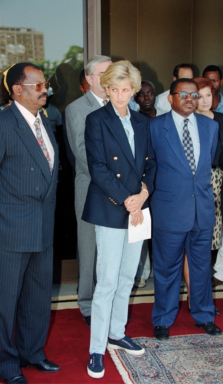 princess-diana-jeans-style-7.jpg