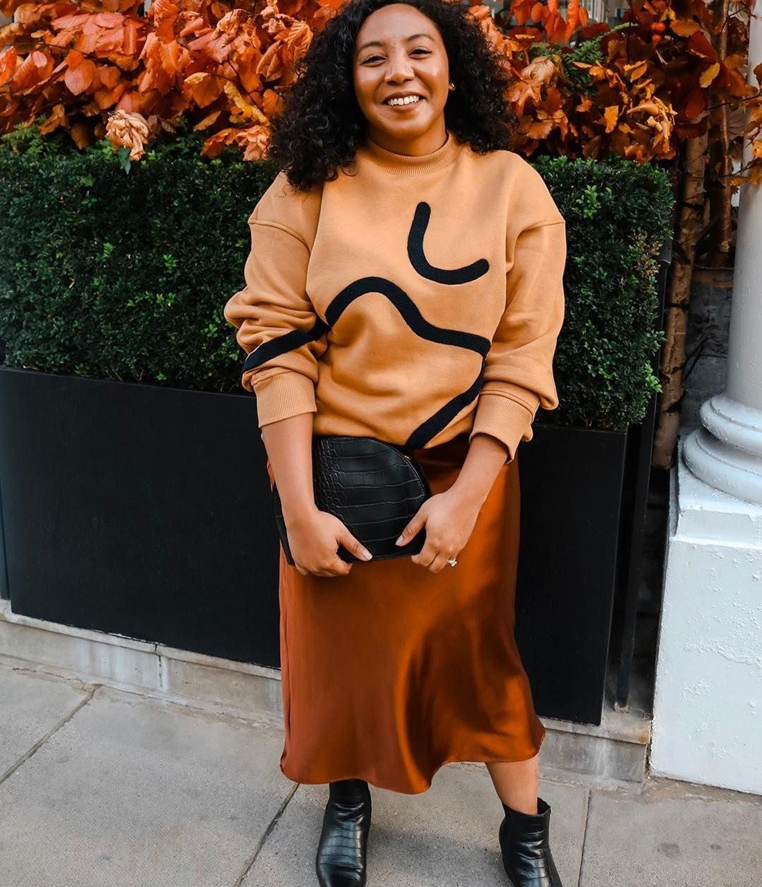 how-to-wear-midi-skirts-6.jpg