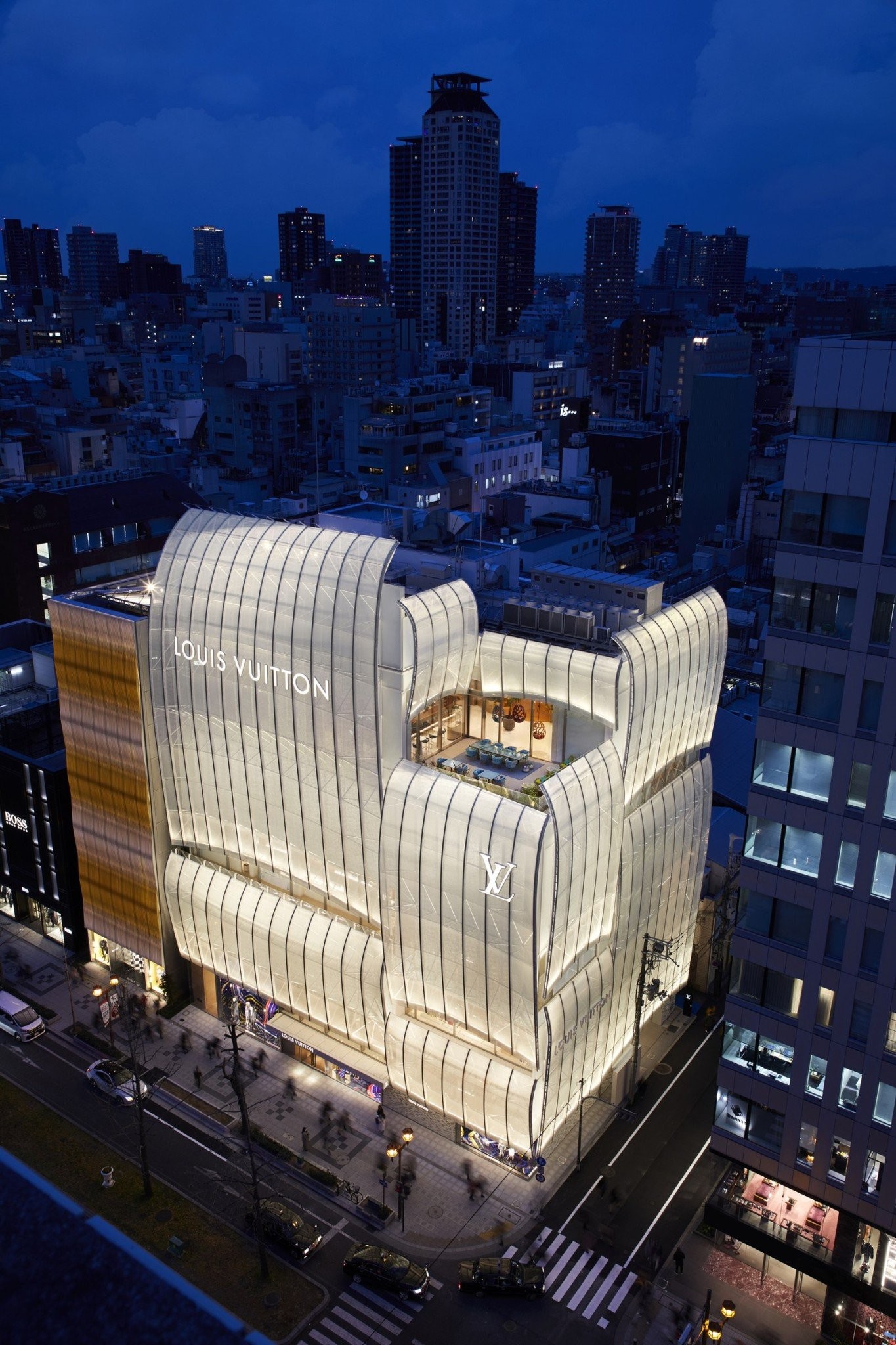 8-lv-restaurant.jpg