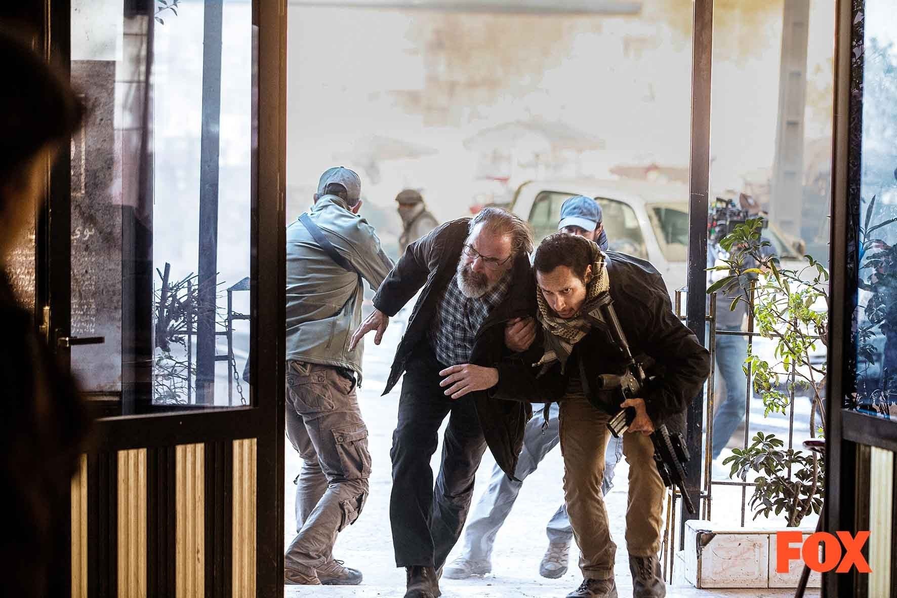 fox-homeland-8-4-0.jpg