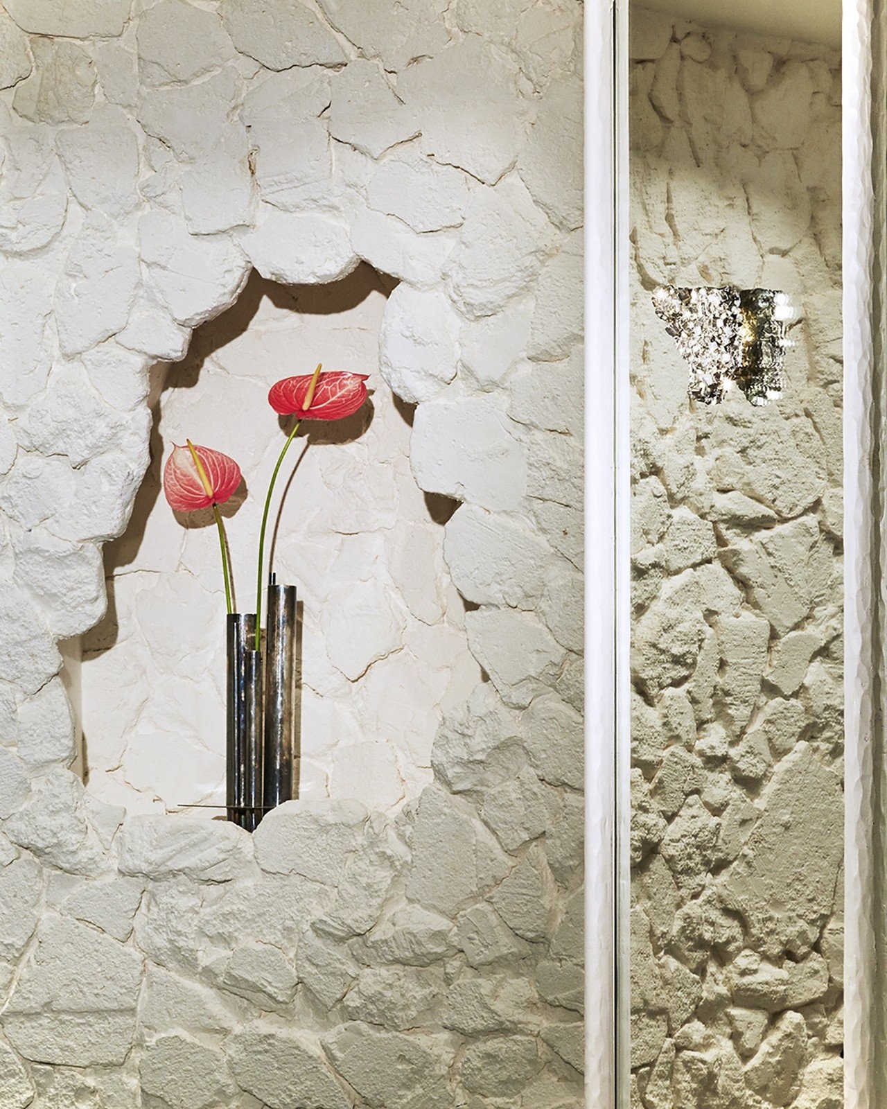 14-flowershop-detail-mirror-ld-cbycastel-pGJij.jpg