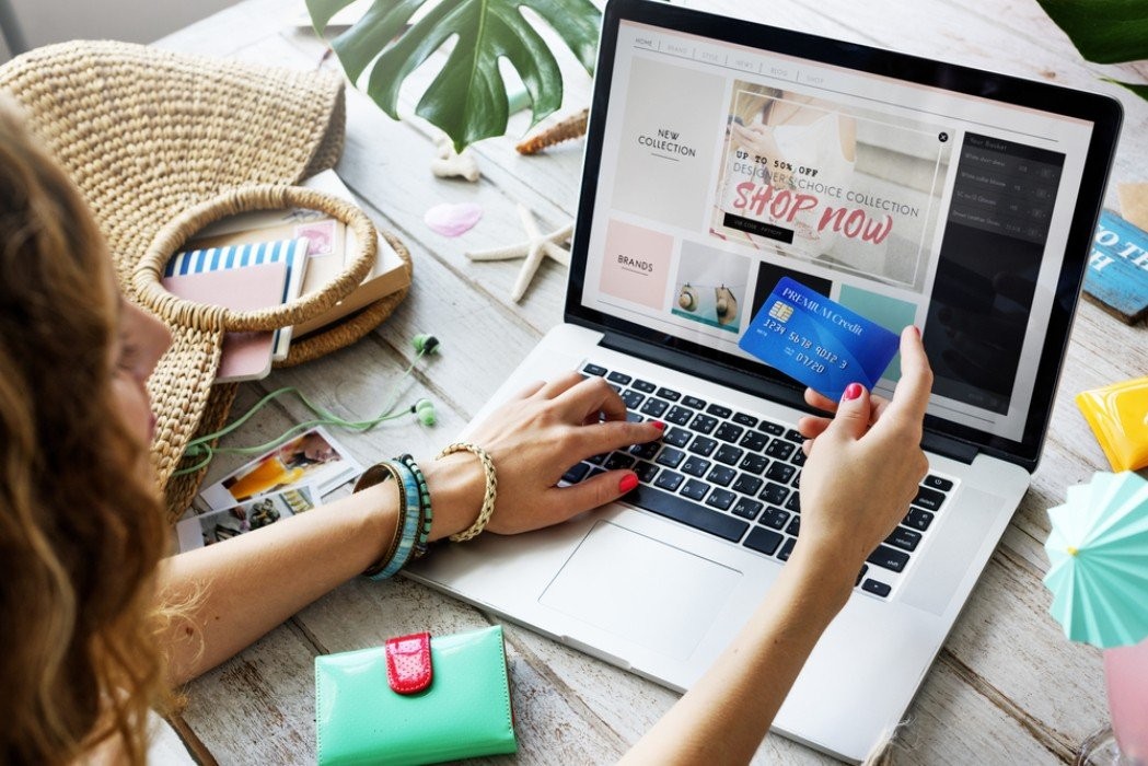 online-shopping-2-lamdM.jpg