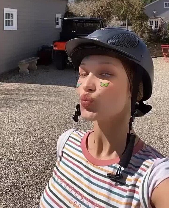 bella-hadid-4.jpg