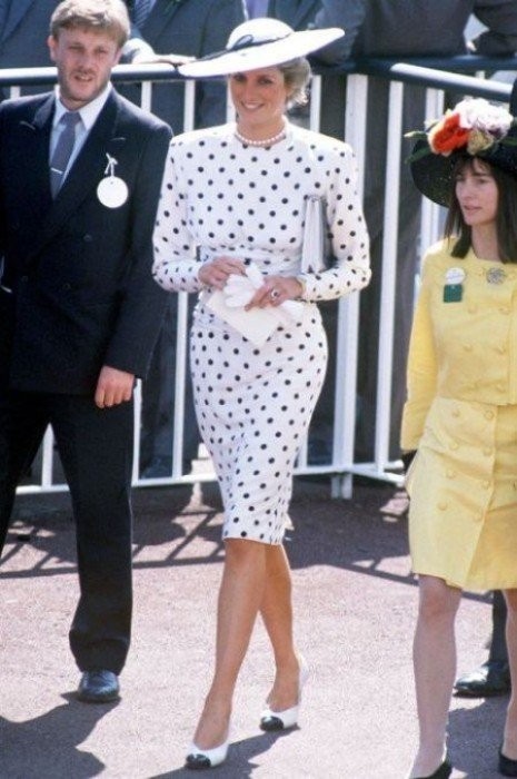 polka-dots.jpg