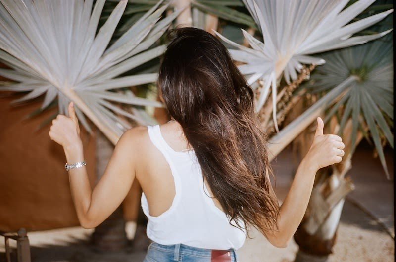 slider-1-the-frizz-proof-hair-routine.jpg
