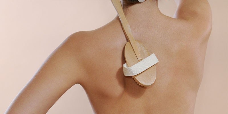 dry-brushing-everything-you-should-know.jpg