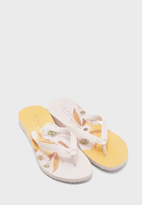 flip-flops-1.jpg