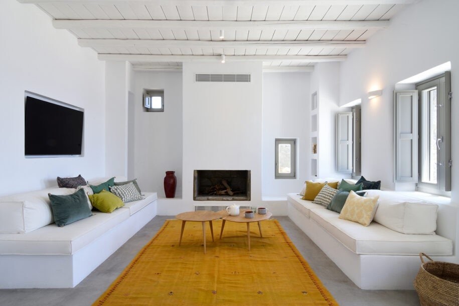 white-spirit-sinas-architects-379o-skl10-e1592828769821-zNXzV.jpg