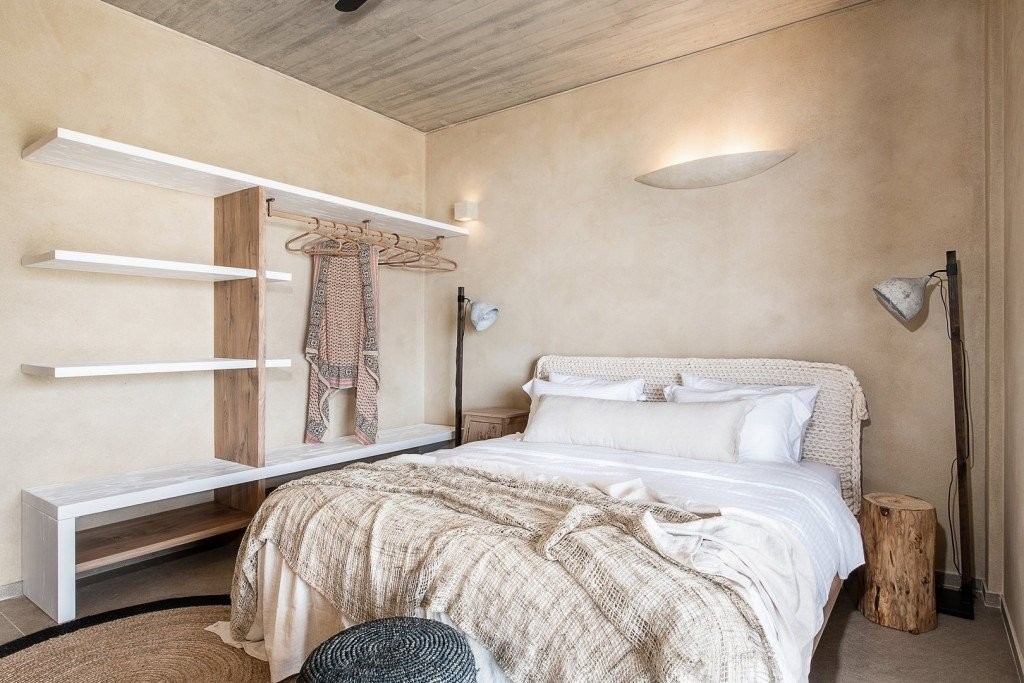 master-bedroom-3-1024x683-TjVZc.jpg