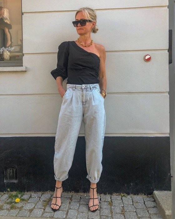 one-shoulder-3.jpg