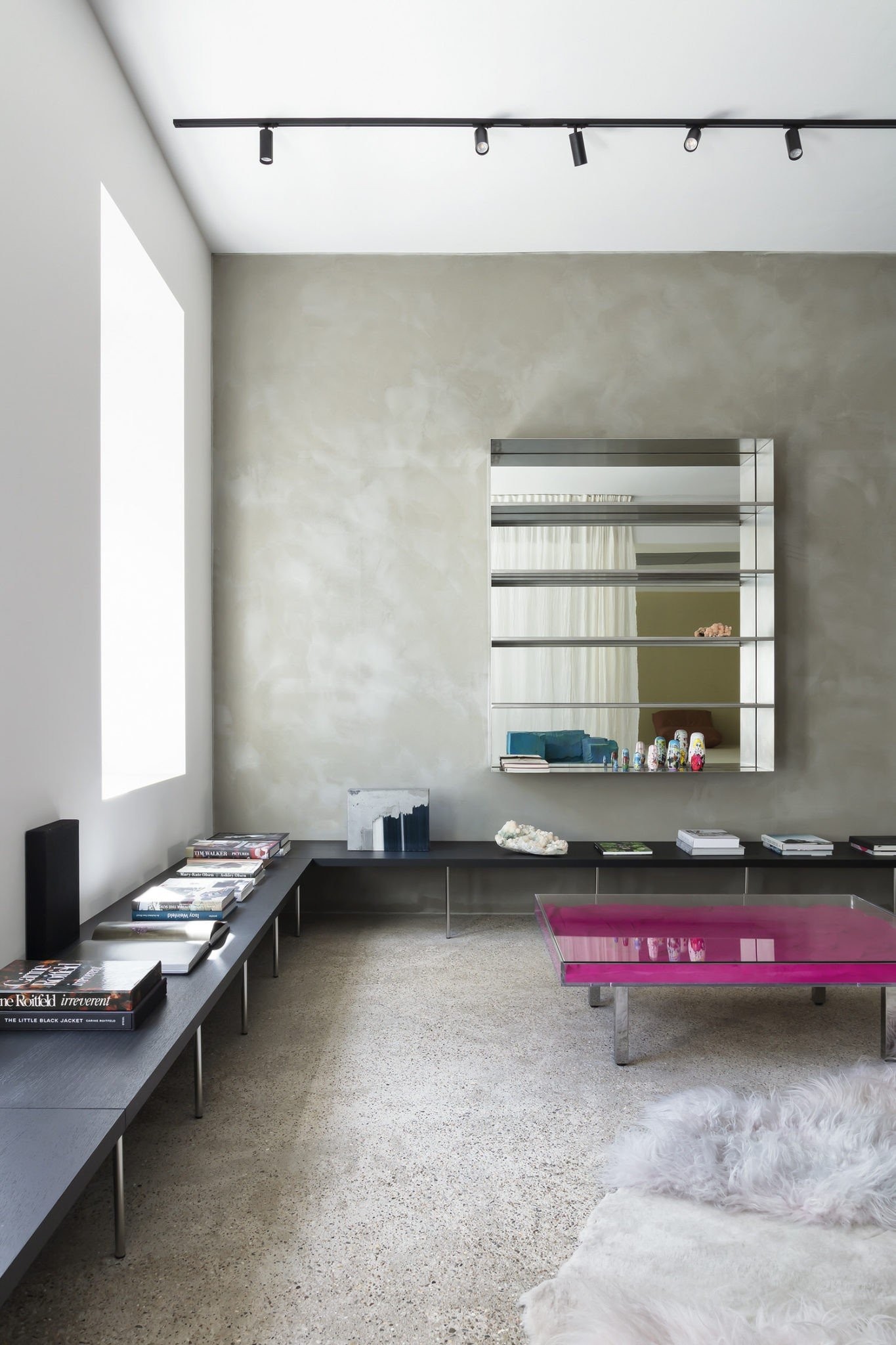 apartment-a-antwerp-atelier-dialect-photo-piet-albert-goethals-yellowtrace-01-1365x2048-eSVRQ.jpg