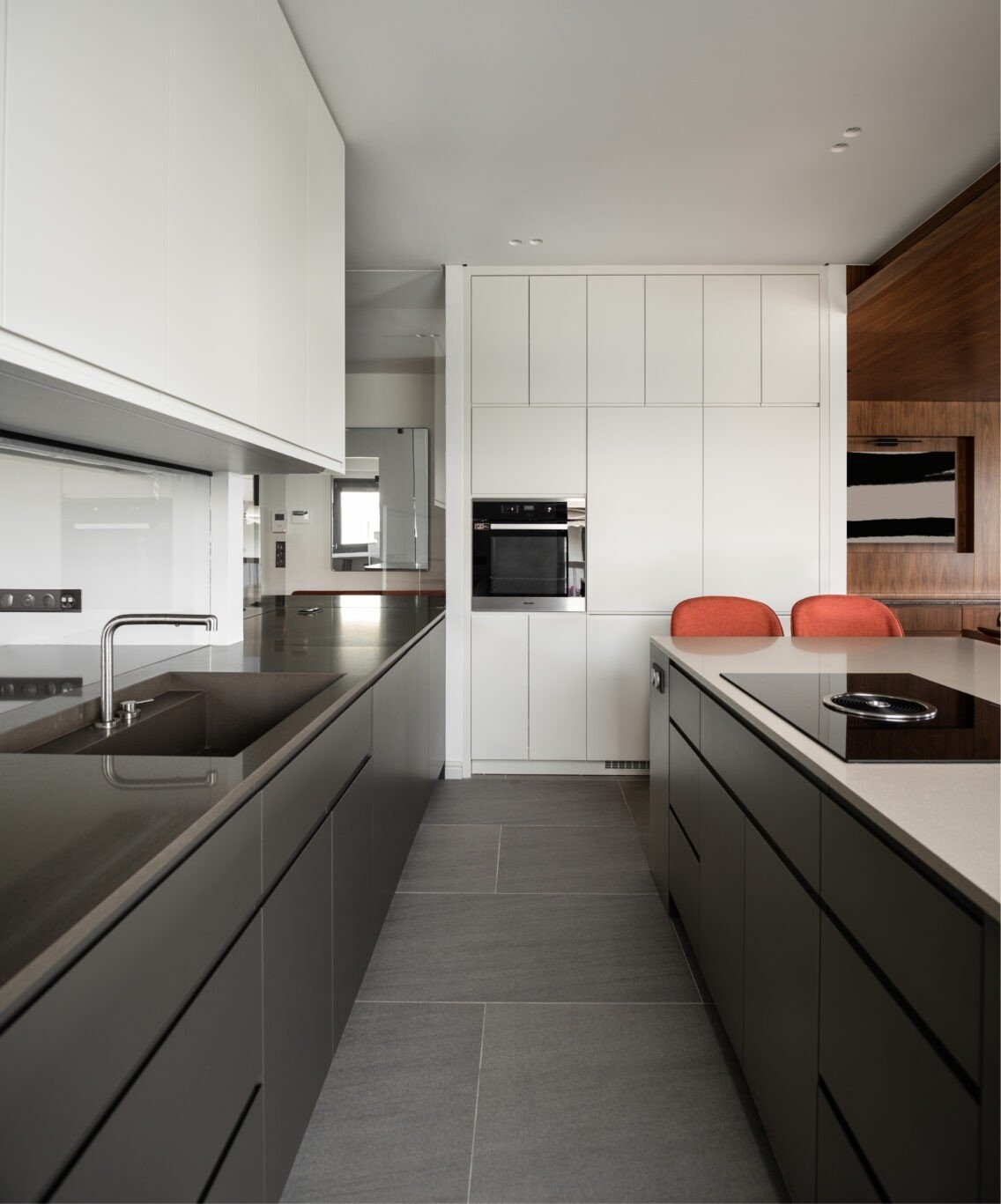 usp-the-slender-apartment-10-1136x1367.jpg