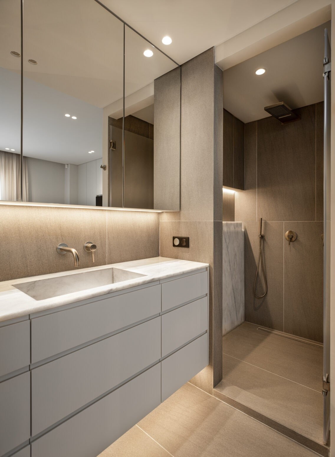 usp-the-slender-apartment-21-1136x1548.jpg