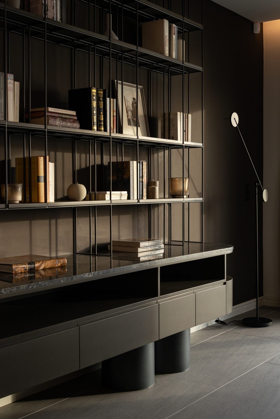 usp-the-slender-apartment-8-1136x1702-D3o7g.jpg