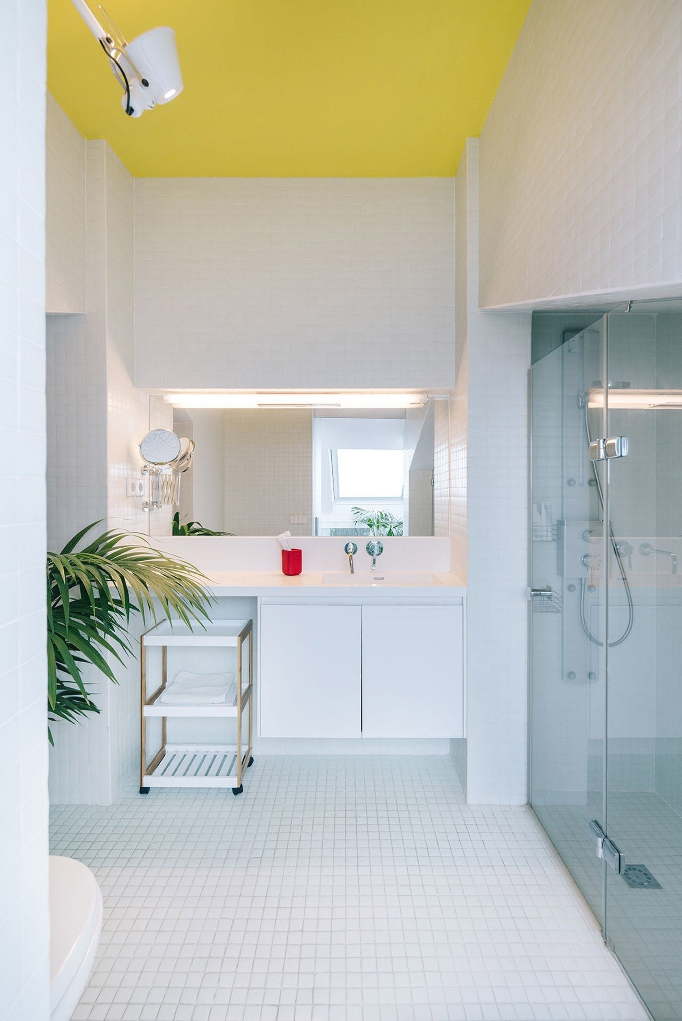 g-house-gon-architects-interiors-dezeen-2364-col-33-k51rq.jpg