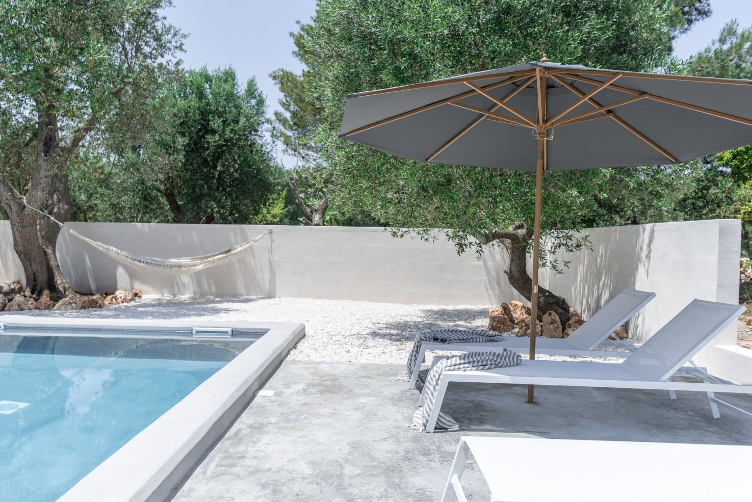 villa-puglia-28-1475x985-yMC4m.jpg