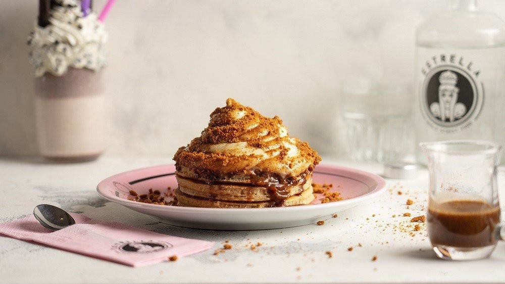 cinnamon-roll-pancakes.jpg