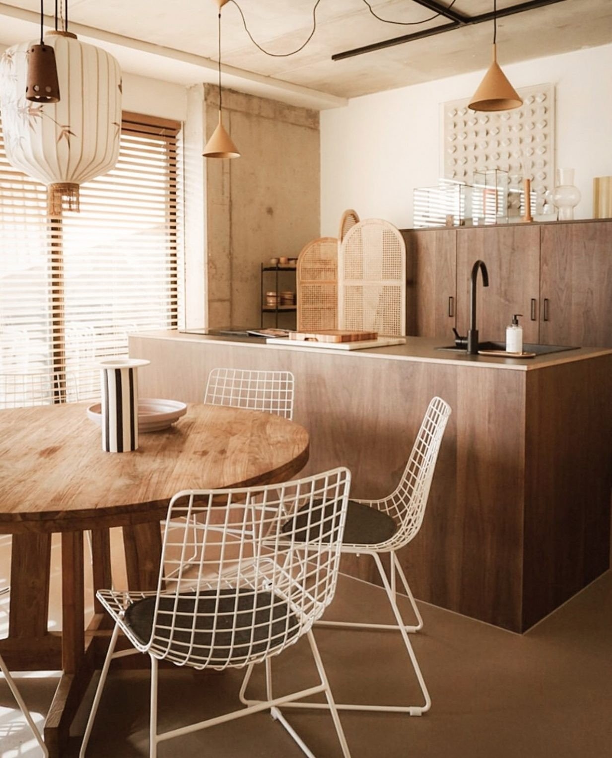 strandhotel-zoomers-netherlands-interiors-other-season-dezeen-2364-col-0-1233x1527.jpg