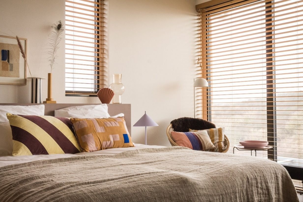 strandhotel-zoomers-netherlands-interiors-other-season-dezeen-2364-col-9-1233x822-XVBeT.jpg