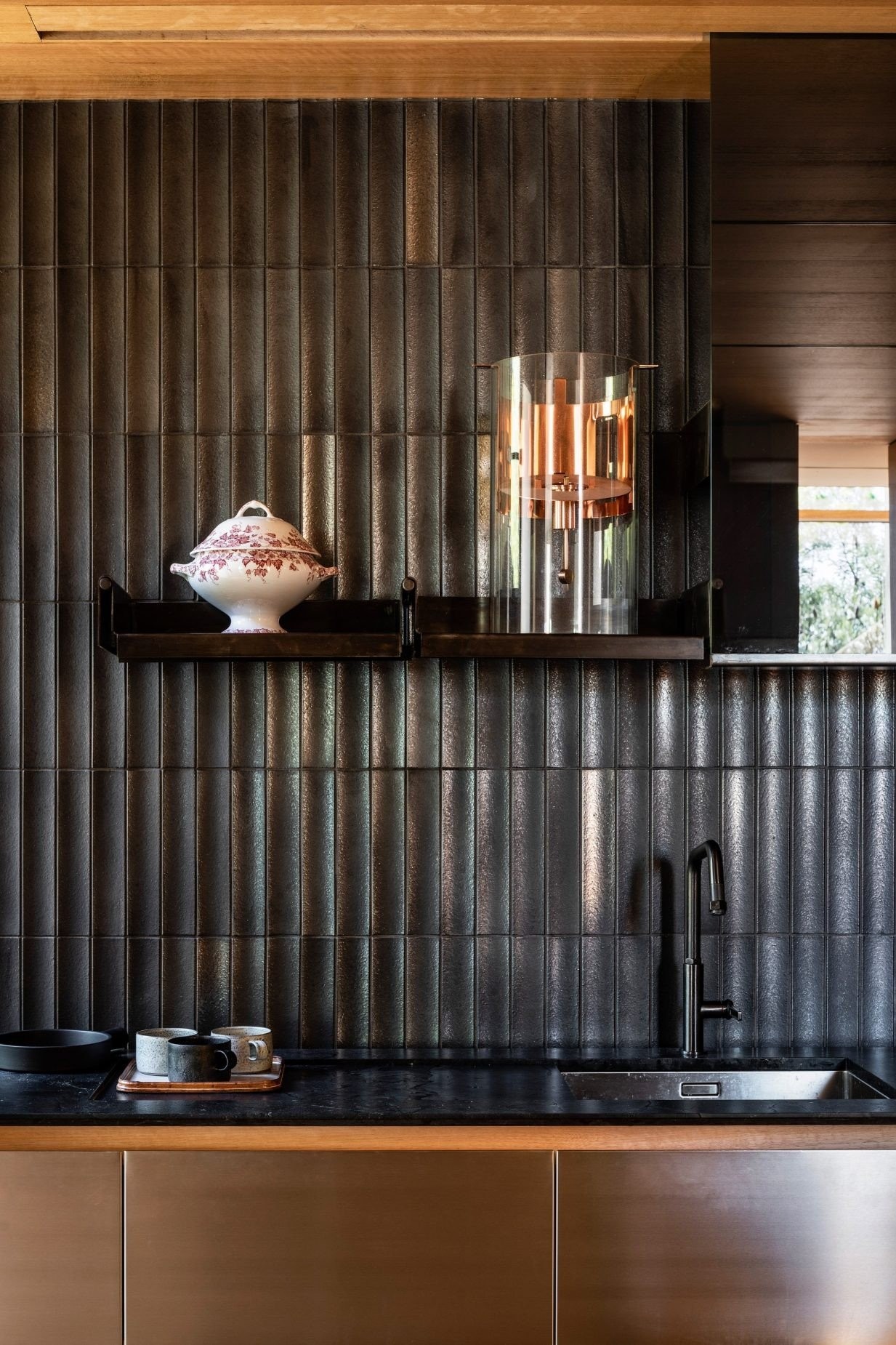 kew-residence-john-wardle-architects-house-australia-dezeen-2364-col-4-1233x1850-pIY2f.jpg