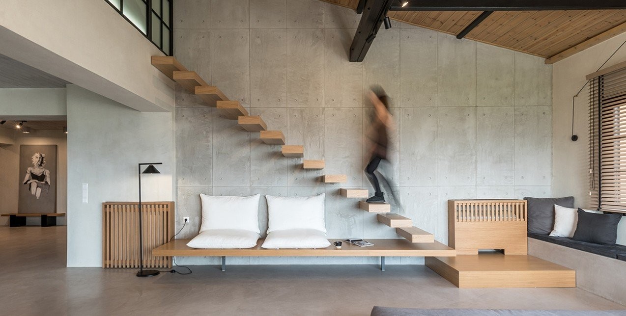 staircase.jpg