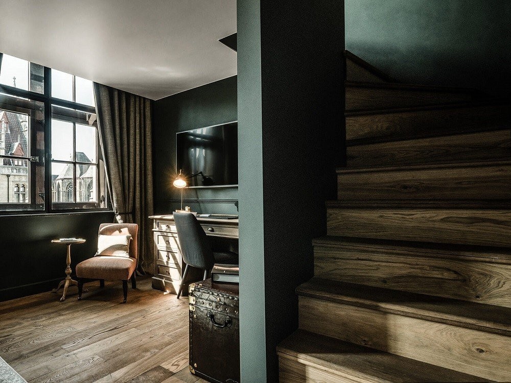 suite-2-1-1500.jpg