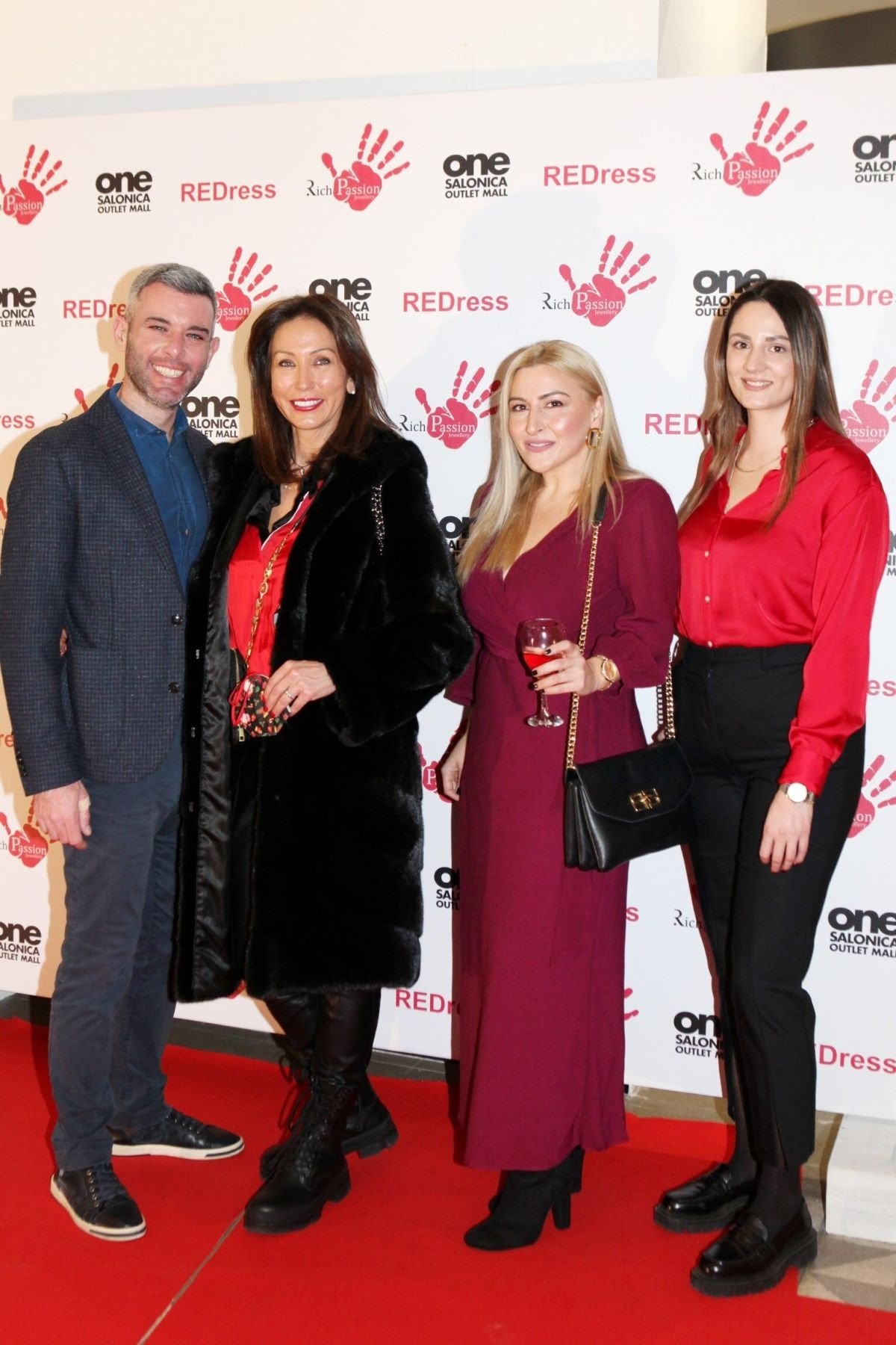 red-img-3317-sos.jpg