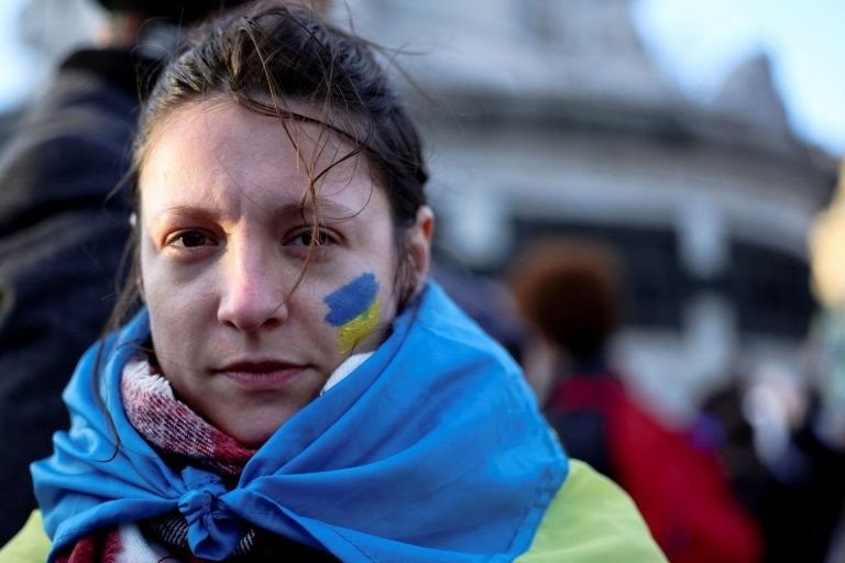 2022-02-24t182820z-1521235590-rc2gqs9ykkly-rtrmadp-5-ukraine-crisis-france-protest-republic-768x512.jpg