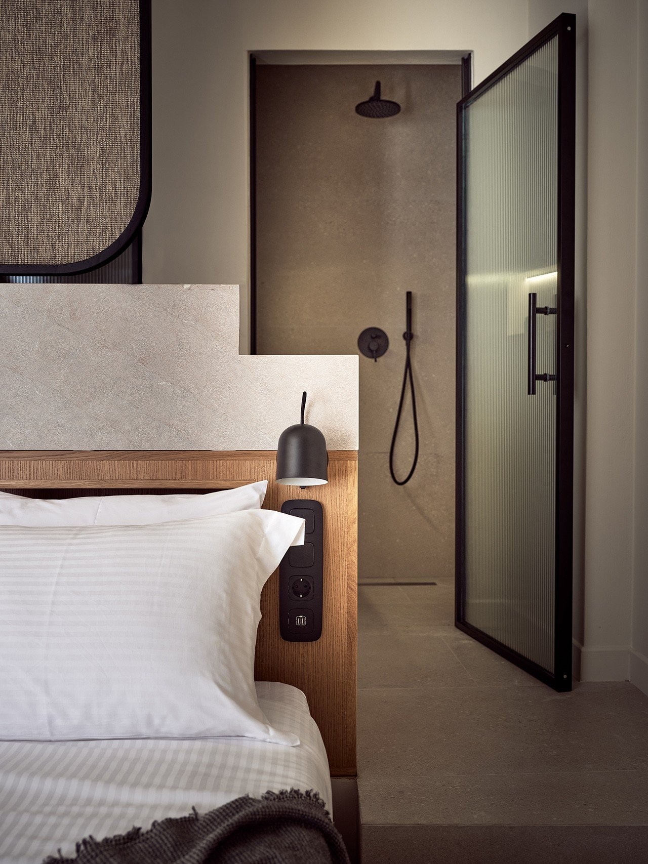 usp-cave-suites-in-zakynthos-8.jpg