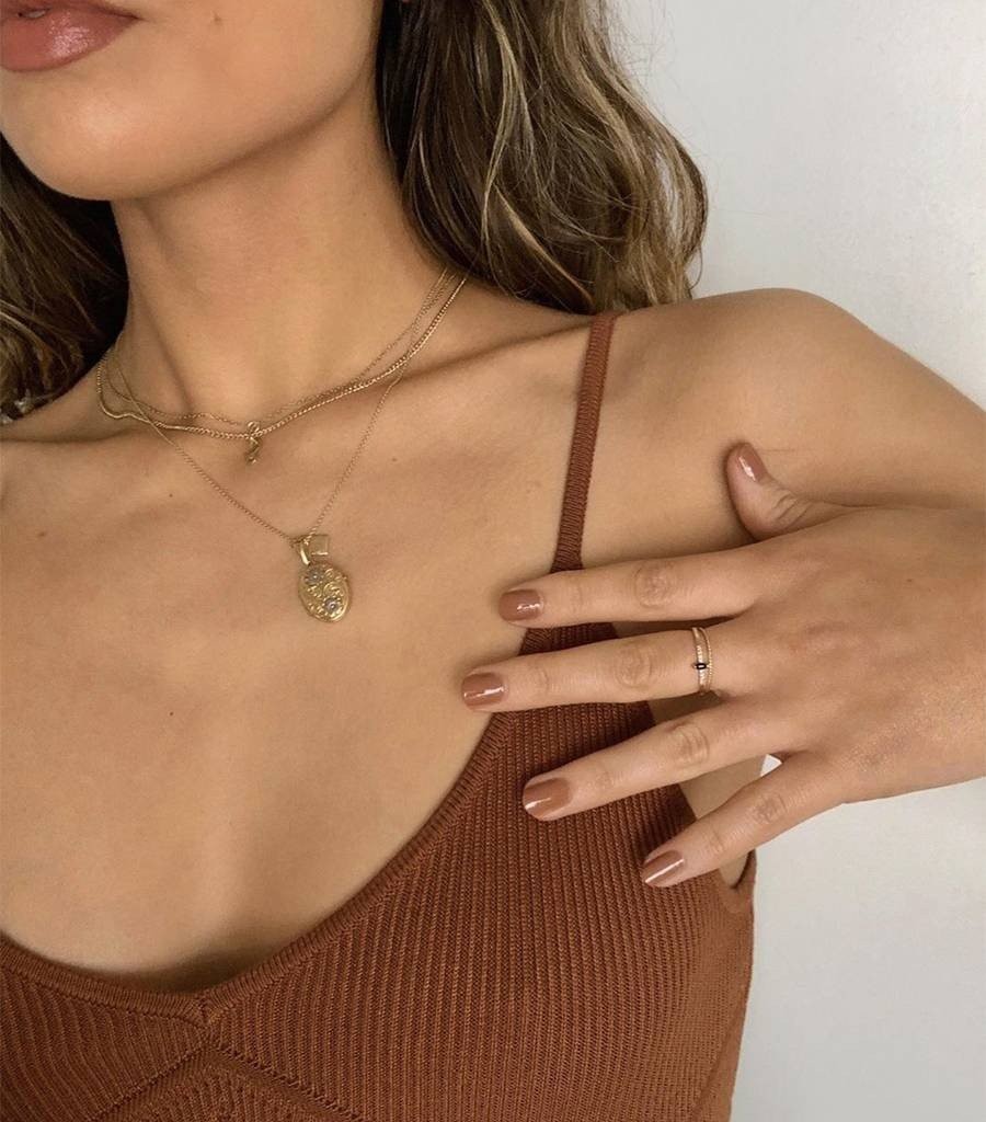 chestnut-nails.jpg