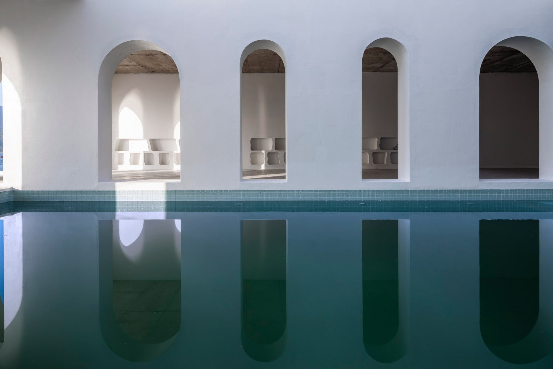 santo-by-the-sea-house-4-hkzfD.jpg