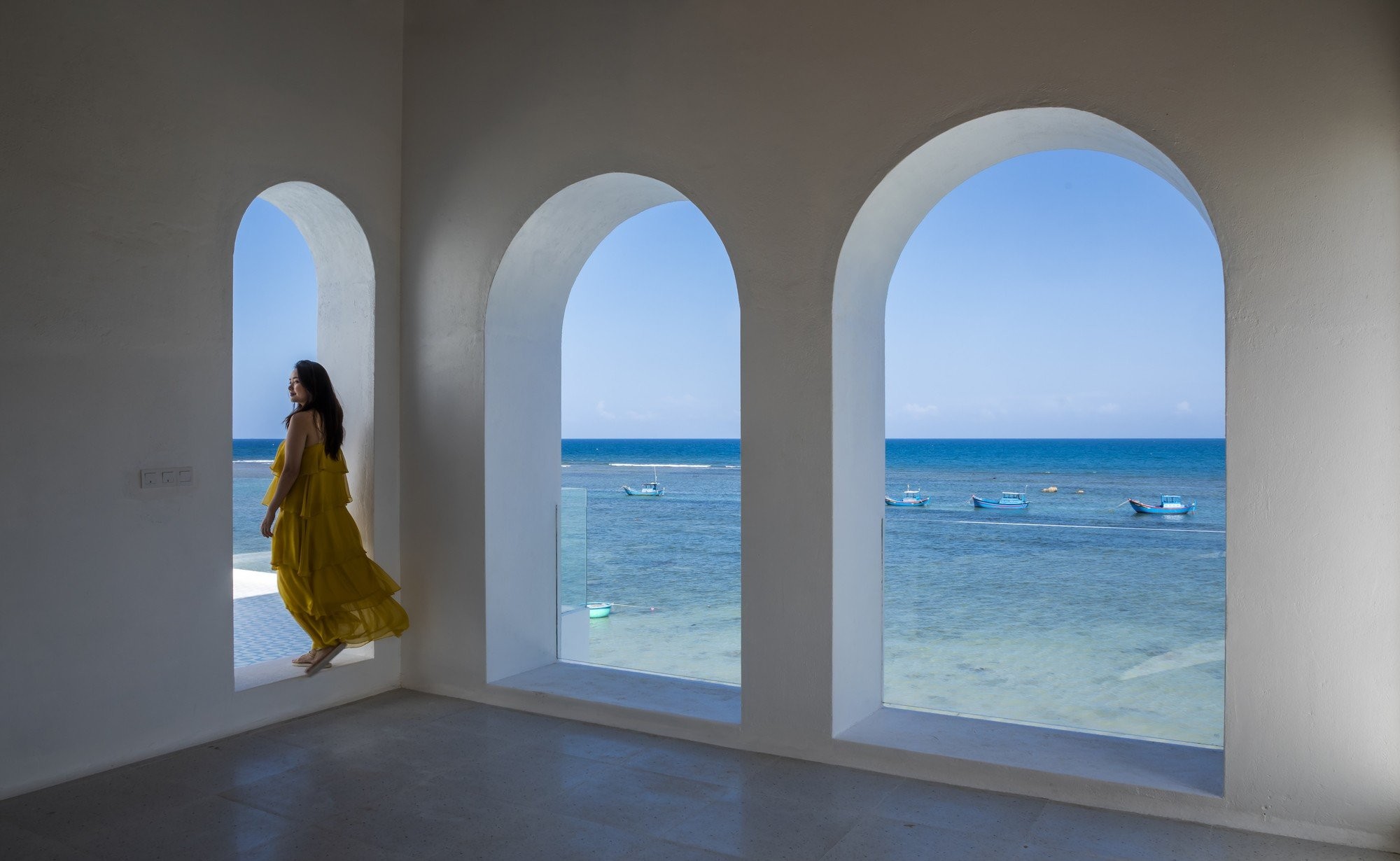 santo-by-the-sea-house-pham-huu-son-architects-10-LmMpq.jpg