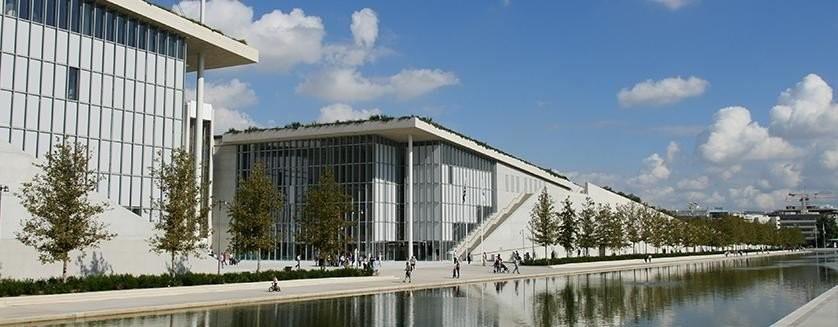 niarchos-1.jpg