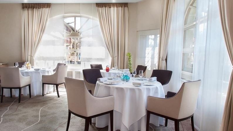 restaurant-crissier-in-switzerland.jpg