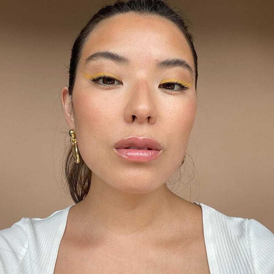 eyeliner-2gkCw.jpg