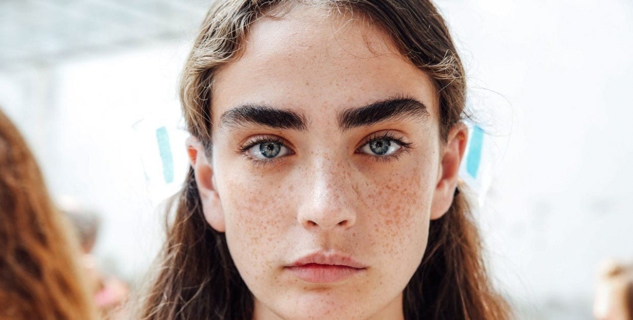 no-makeup-makeup-the-sunday-edit-mn.jpg