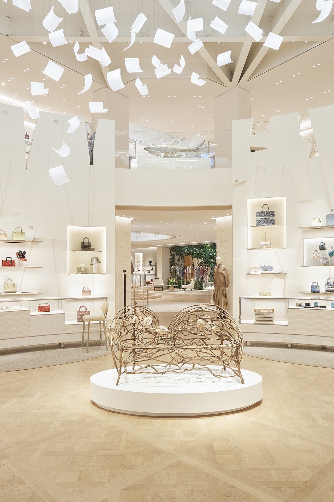 dior-les-lalanne-exhibition-cocktail-scenography-c-adrien-dirand1-rvIN7.jpg