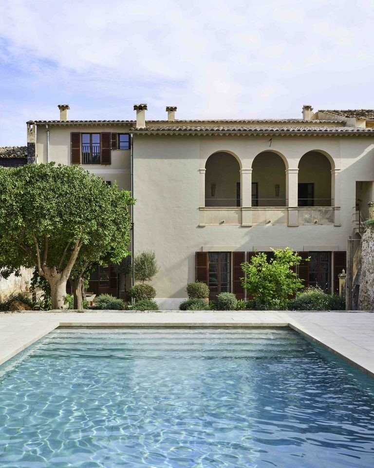 durietz-design-mallorca-swimming-pool-1659970673-S1OSH.jpg