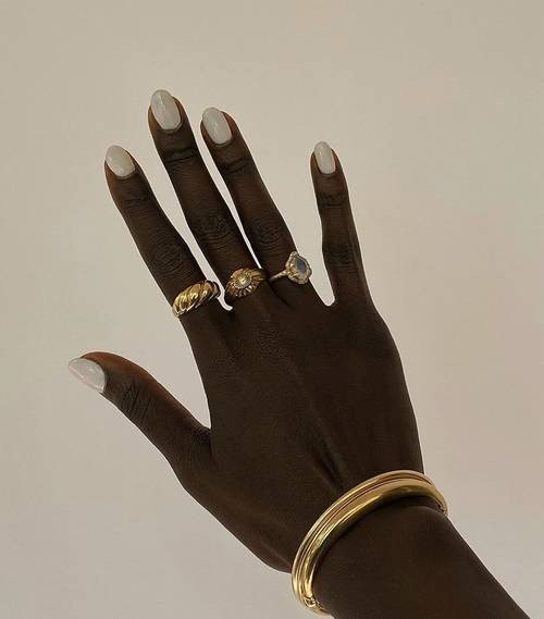 nails-exru.jpg