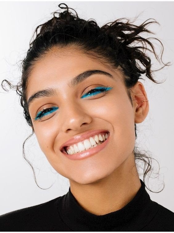 coloured-mascara.jpg