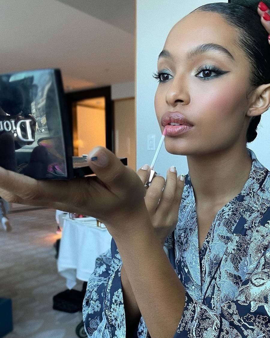 makeup.jpg