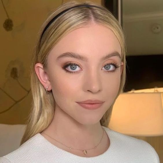 siren-eyes.jpg