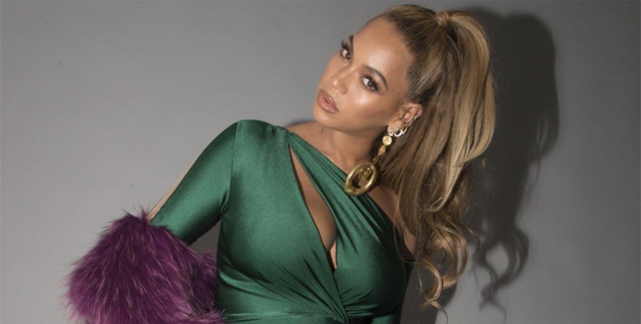 Half up high ponytail: Το χτένισμα που επιλέγουν οι σταρ 